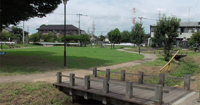 ザリガニ釣りの旅 これまでにない釣果 落川公園 こむにっき